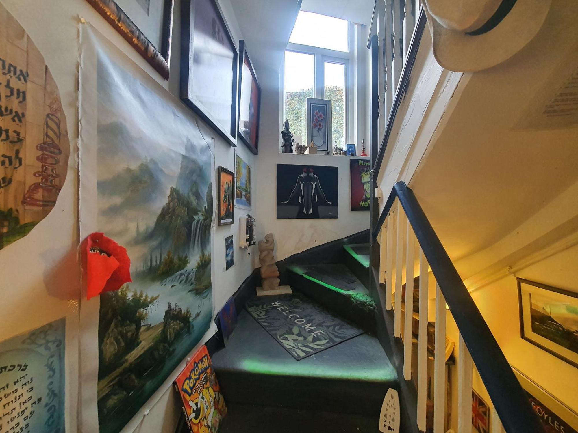 Cyber-Art Studio In Camden 런던 외부 사진